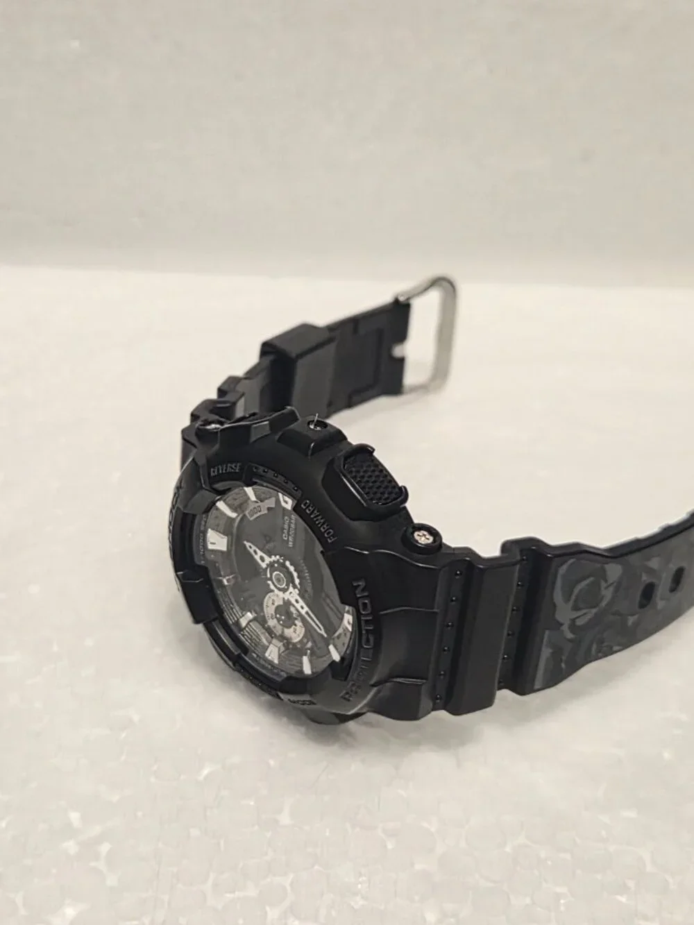 Casio G Shock Floral print series in great shape.